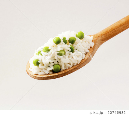 Rice and peas 20746982