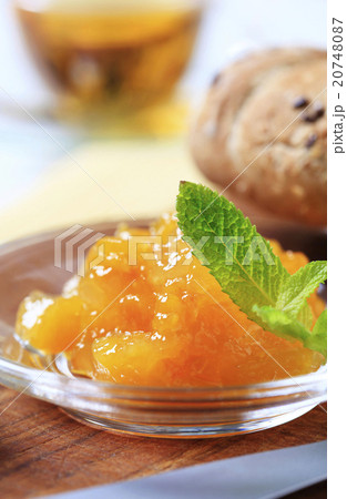 Orange jam 20748087