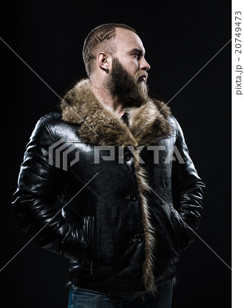 Brutal handsome unshaven man Brutal handsome unshaven man 20749473