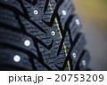New studded tire 20753209