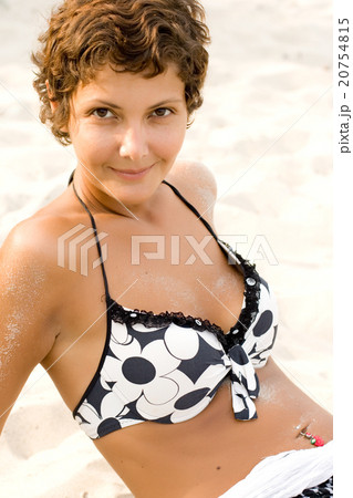 woman in a beach 20754815