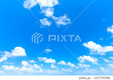 clouds in the blue sky 20754996