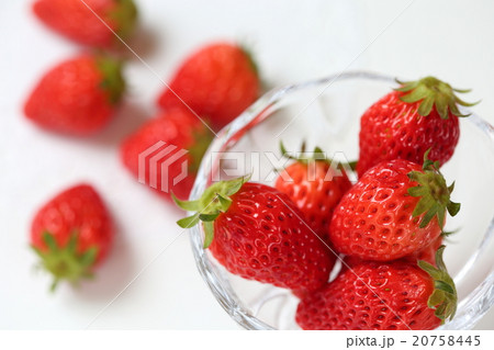 春のフルーツ 20758445