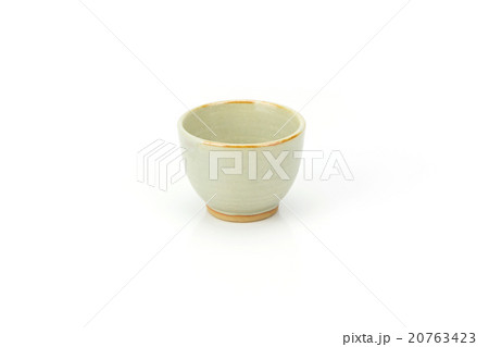 Antique tea cup isolated on white background Antique tea cup isolated on white background 20763423