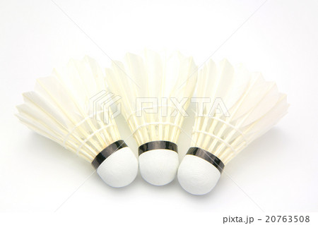 shuttlecocks isolated on the white background shuttlecocks isolated on the white background 20763508