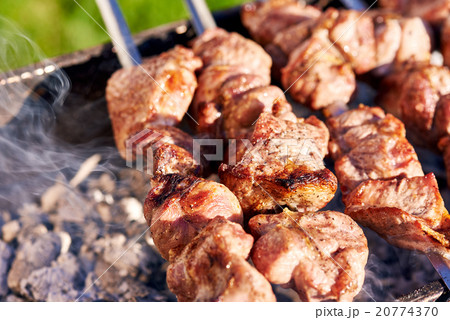 Barbecue skewers with meat Barbecue skewers with meat 20774370
