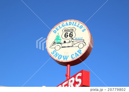 ルート６６にある看板 20779802