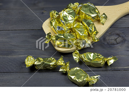 Wrapped toffees 20781000