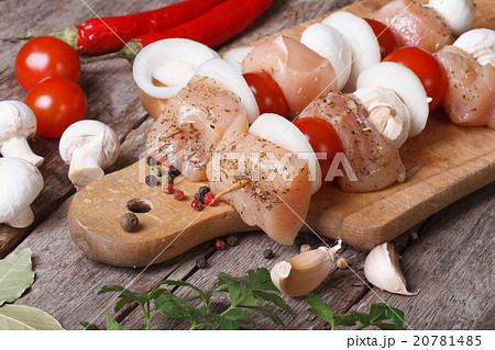 raw chicken shish kebab with mushrooms, tomatoes raw chicken shish kebab with mushrooms, tomatoes 20781485