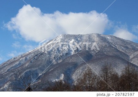 冬晴れの信州の黒姫山 冬晴れの信州の黒姫山 20782597