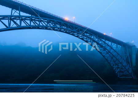 西海橋　夜明けの霧 20784225