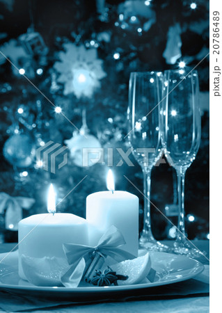 Christmas decoration on dining table 20786489