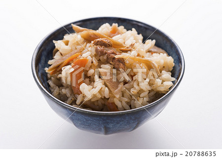 鶏ごぼうの炊き込みごはん 鶏ごぼうの炊き込みごはん 20788635