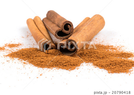 cinnamon sticks with powder cinnamon sticks with powder 20790418