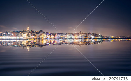 Istanbul cityscape at night 20791758