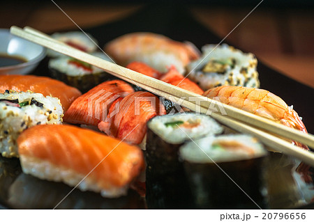 Sushi Roll  20796656