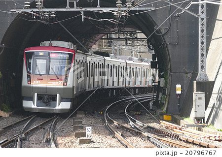 東急　田園都市線　6000系　鷺沼駅 20796767
