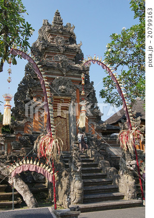 Pura Taman Saraswati, Ubud, Bali, Indonesia 20799163