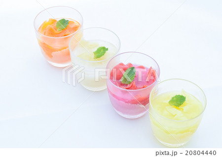 暑い夏に冷たいシャーベット 暑い夏に冷たいシャーベット 20804440