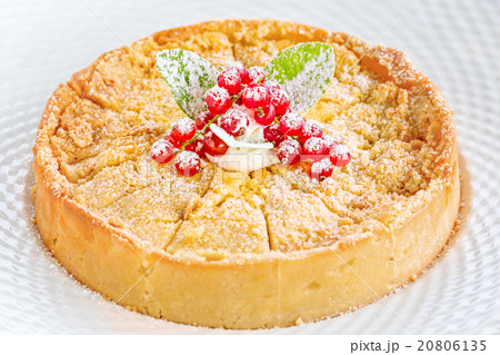 Homemade apple cake with redcurrant decoration 20806135