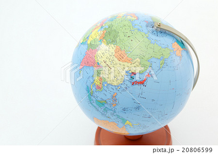 日本が写っている地球儀 日本が写っている地球儀 20806599