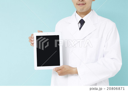 白衣の男性　　 20806871