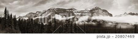 Bow Lake Bow Lake 20807469