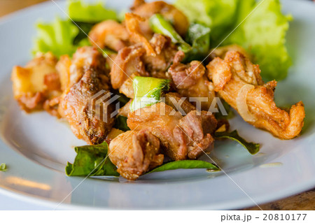fried chicken 20810177