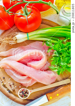 chicken and spice 20811805