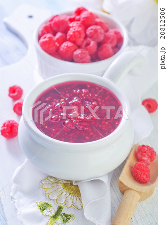 raspberry jam 20812506