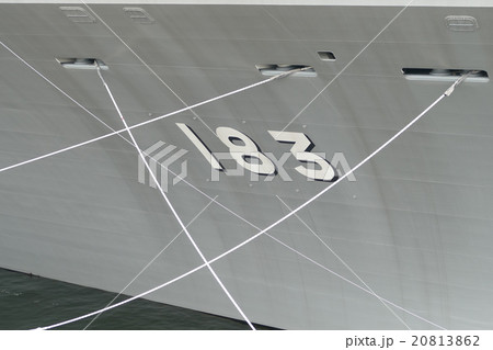 いずも 護衛艦 横浜 大桟橋 いずも 護衛艦 横浜 大桟橋 20813862