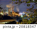 稼働する石巻市沿岸部の工場群 20818347