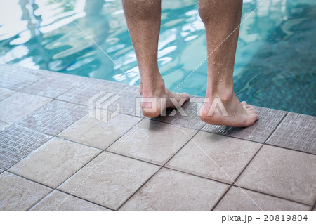 Close up of masculine feet Close up of masculine feet 20819804