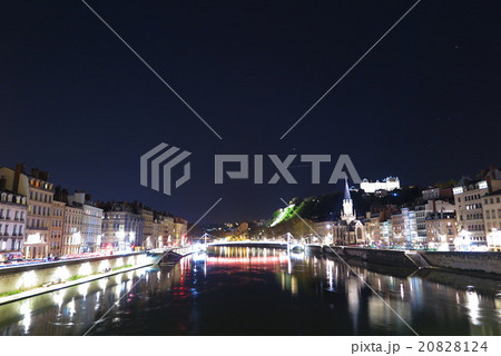 リヨンの夜景(Lyon) 20828124