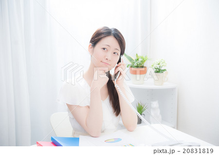 ビジネスフォン 女性 ビジネスフォン 女性 20831819