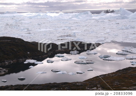 イルリサット アイスフィヨルド グリーンランドの写真素材 3096