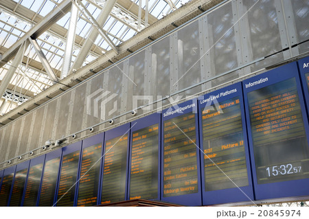 Arrivals departure board, Airport & Train station 20845974