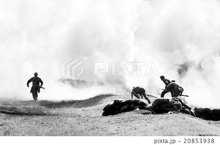 charge of ww2 soldiers charge of ww2 soldiers 20853938