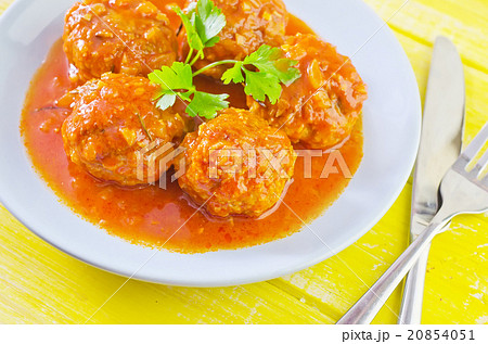 meat ball with tomato sauce meat ball with tomato sauce 20854051
