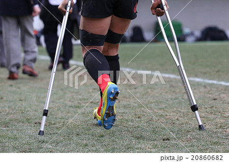 松葉杖と歩行 松葉杖と歩行 20860682