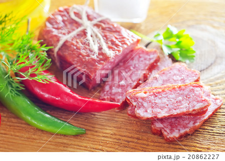 salami 20862227