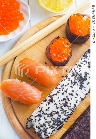 Fresh rolls and sushi with salmon Fresh rolls and sushi with salmon 20864649