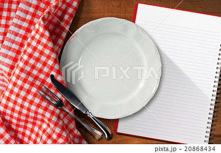 Notebook Plate and Cutlery 20868434