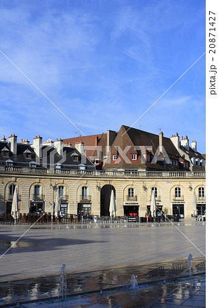 リベラシオン広場　ディジョン　フランス 20871427