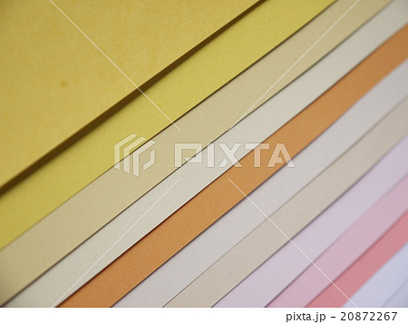 カラフル 20872267