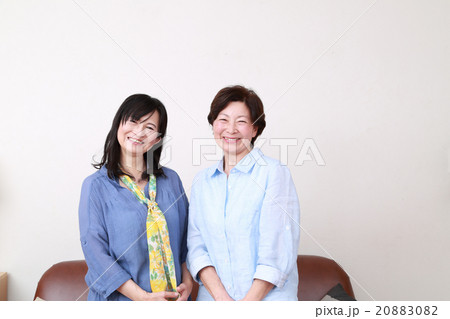 50代女友達 20883082