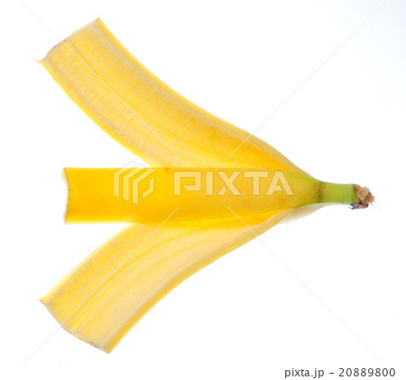 banana peel on white 20889800