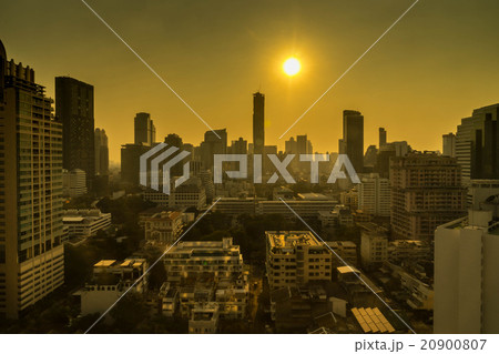 cityscape on sunset and yellow light 20900807