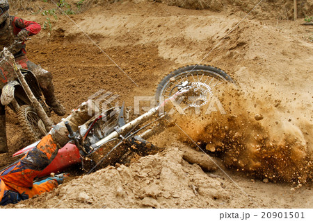 Motocross crash 20901501