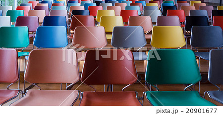 Rows of colorful chairs 20901677